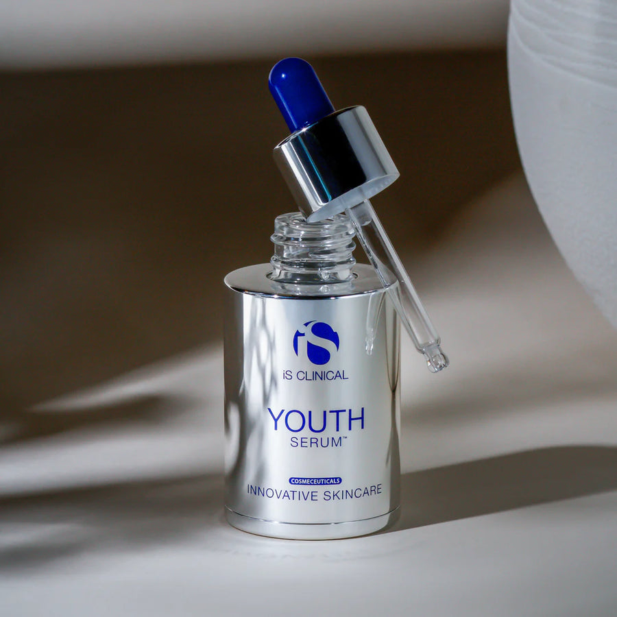 iS Clinical YOUTH SERUM